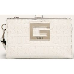 Guess Jeans - Portfel SWVD75.80570. Białe portfele damskie Guess Jeans, z aplikacjami, z jeansu. Za 289,90 zł.