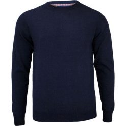 Męski Sweter Bawełniany (U-neck) - Adriano Guinari - granat SWADGAW17granatU. Niebieskie swetry męskie Adriano Guinari, m, bez wzorów, z bawełny, klasyczne, z klasycznym kołnierzykiem, bez kaptura. Za 99,00 zł.