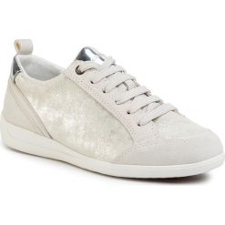 Sneakersy GEOX - D Myria A D0268A 07722 C0628 Silver/Off Wht. Szare półbuty damskie Geox, na co dzień, bez wzorów, z zamszu, bez obcasa, na płaskiej podeszwie, bez zapięcia. W wyprzedaży za 379,00 zł.