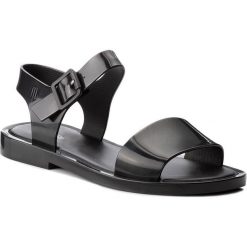 Sandały MELISSA - Mar Sandal Ad 32337 Black 01003. Czarne klapki damskie Melissa, bez wzorów, z tworzywa sztucznego, bez obcasa, na obcasie. W wyprzedaży za 209,00 zł.