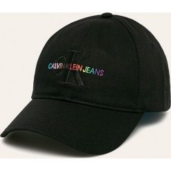 Calvin Klein - Czapka. Czarne czapki męskie Calvin Klein, z aplikacjami, z bawełny. Za 179,90 zł.