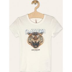 Kids Only - T-shirt dziecięcy 122-164 cm. Czarne bluzki dziewczęce Kids Only, z nadrukiem, z bawełny, z okrągłym kołnierzem, z krótkim rękawem, krótkie, bez kaptura. Za 59,90 zł.