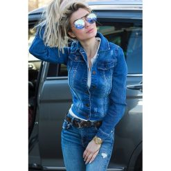 Kurtka jeansowa FIORA. Niebieskie kurtki damskie Kurtka jeansowa FIORA, s, bez wzorów, z jeansu. W wyprzedaży za 89,00 zł.