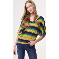 Granatowa Bluzka Photogenic. Szare bluzki damskie Born2be, xl, w paski, z dzianiny, bez kołnierzyka, z krótkim rękawem. Za 14,99 zł.