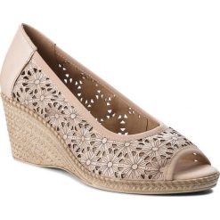 Półbuty CAPRICE - 9-29350-20 Beige Perlato 433. Różowe półbuty damskie na koturnie marki Caprice, z materiału. W wyprzedaży za 169,00 zł.