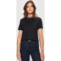 Calvin Klein Jeans - Top. Białe bluzki damskie Calvin Klein Jeans, s, bez wzorów, z bawełny, z okrągłym kołnierzem. W wyprzedaży za 149,90 zł.