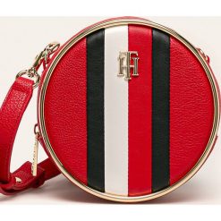 Tommy Hilfiger - Torebka. Białe torby damskie na zakupy TOMMY HILFIGER, w paski, ze skóry ekologicznej, na ramię, małe, z aplikacjami. Za 539,90 zł.