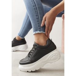 Czarne Sneakersy Ascendancy. Czarne sneakersy damskie Renee, ze skóry. Za 109,99 zł.