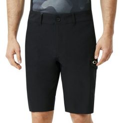 Oakley Hybrid Cargo Blackout 32. Spodenki sportowe męskie Oakley, m, bez wzorów, sportowe. W wyprzedaży za 319,00 zł.
