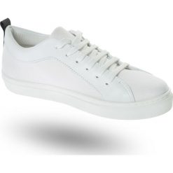 TRAMPKI KARTAL MAX MARA LEISEURE. Trampki i tenisówki damskie Max Mara Leisure, bez wzorów, bez zapięcia. Za 909,00 zł.
