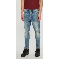 Only & Sons - Jeansy. Niebieskie jeansy męskie marki Only & Sons, bez wzorów. W wyprzedaży za 49,90 zł.