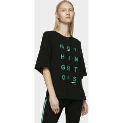 T-shirt damski. T-shirty damskie xs, bez wzorów, z elastanu, bez kołnierzyka. W wyprzedaży za 39,99 zł.