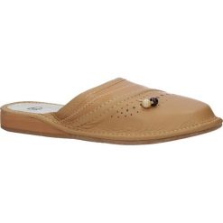 Camelowe kapcie skórzane z koralikami casu d-k-46. Kapcie damskie Casu. Za 39,99 zł.