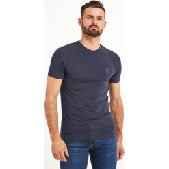T-SHIRT TRUSSARDI JEANS. T-shirty męskie Trussardi Jeans, xxl, bez wzorów, z jeansu, eleganckie, bez kołnierzyka. Za 179,00 zł.