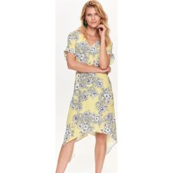 Sukienka w kwiaty, midi, rozszerzana. Żółte sukienki damskie Top Secret, na lato, w kwiaty, z tkaniny, eleganckie, z dekoltem w serek, z krótkim rękawem, krótkie, midi, asymetryczne. W wyprzedaży za 59,99 zł.