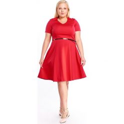 Rozkloszowana sukienka różowy. Różowe sukienki damskie N/A, plus size, bez wzorów, z elastanu, bez kołnierzyka, plus size, bez rękawów, rozkloszowane. Za 164,12 zł.