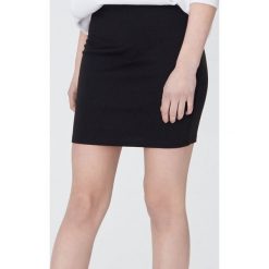 Dopasowana spódnica mini - Czarny. Czarne spódniczki damskie Sinsay, s, bez wzorów, mini, dopasowane. Za 29,99 zł.