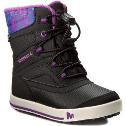 Śniegowce MERRELL - Snow Bank 2Wtrpf MC56089 Bk/Gry. Czarne kozaki dziewczęce marki Merrell, bez zapięcia. W wyprzedaży za 209,00 zł.