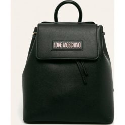Love Moschino - Plecak. Czarne plecaki damskie Love Moschino, z aplikacjami, ze skóry ekologicznej. W wyprzedaży za 679,90 zł.