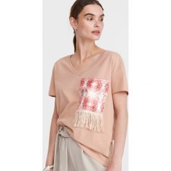 T-shirt z kieszenią - Beżowy. Brązowe t-shirty damskie Reserved, s, bez wzorów, bez kołnierzyka. Za 69,99 zł.