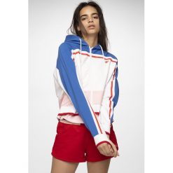 Bluza damska BLD410A - niebieski. Niebieskie bluzy damskie 4f, bez wzorów, z elastanu, bez rękawów, bez kaptura. Za 129,99 zł.