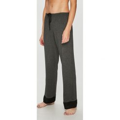Dkny - Spodnie piżamowe. Szare piżamy damskie marki DKNY, s, z elastanu. W wyprzedaży za 179,90 zł.