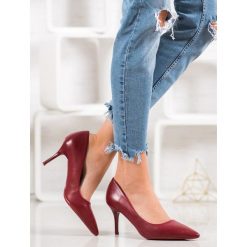 STYLOWE BORDOWE SZPILKI. Czerwone szpilki SMALL SWAN, bez wzorów, ze skóry ekologicznej, eleganckie, bez obcasa, na szpilce, bez zapięcia. Za 99,00 zł.