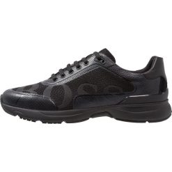 BOSS ATHLEISURE VELOCITY RUNN LOGO Sneakersy niskie black. Czarne sneakersy męskie marki BOSS Athleisure, bez wzorów, ze skóry, bez zapięcia. Za 799,00 zł.