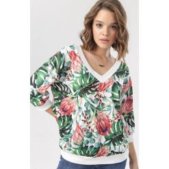 Biało-Zielona Bluza Feliana. Białe bluzy damskie Born2be, uniwersalny, bez wzorów, bez rękawów, bez kaptura. Za 129,99 zł.