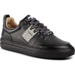 Sneakersy TOGOSHI - TG-12-03-000102 131. Czarne sneakersy męskie Togoshi, na co dzień, bez wzorów, ze skóry, eleganckie, bez zapięcia. W wyprzedaży za 329,00 zł.