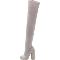 Lost Ink THEA FRILL TOE Kozaki na obcasie grey. Szare buty zimowe damskie Lost Ink, z materiału, na obcasie. W wyprzedaży za 149,50 zł.