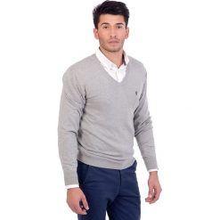 Swetry klasyczne męskie: Sweter w kolorze szarym