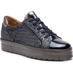 Sneakersy CAPRICE - 9-23700-21 Blue Comb 852. Niebieskie półbuty damskie marki Caprice, bez wzorów, ze skóry, bez obcasa, na obcasie, bez zapięcia. W wyprzedaży za 229,00 zł.