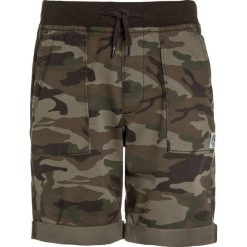 Abercrombie & Fitch PULL ON Szorty olive. Zielone spodenki chłopięce marki Abercrombie & Fitch, z bawełny. Za 129,00 zł.