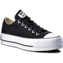 Trampki CONVERSE - Ctas Lift Ox 560250C Black/White/White. Czarne półbuty damskie Converse, bez wzorów, z gumy, bez obcasa, na koturnie, bez zapięcia. W wyprzedaży za 249,00 zł.