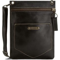 Torebka FLY LONDON - Fakkfly P974566000 Rug Black. Czarne listonoszki damskie marki Fly London. W wyprzedaży za 279,00 zł.