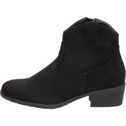 Czarne sztyblety botki damskie FILIPPO DBT1046. Czarne botki damskie FILIPPO, klasyczne, na wysokim obcasie, na obcasie, bez zapięcia. W wyprzedaży za 129,00 zł.
