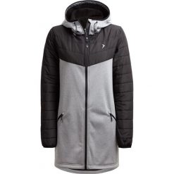 Softshell damski SFD602 - chłodny jasny szary melanż - Outhorn. Kurtki damskie Outhorn. W wyprzedaży za 129,99 zł.