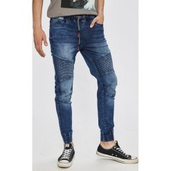 Medicine - Jeansy Basic. Czarne jeansy męskie regular MEDICINE. W wyprzedaży za 79,90 zł.