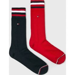 Tommy Hilfiger - Skarpety (2-pack). Czerwone skarpetki męskie TOMMY HILFIGER, bez wzorów, z elastanu. W wyprzedaży za 39,90 zł.