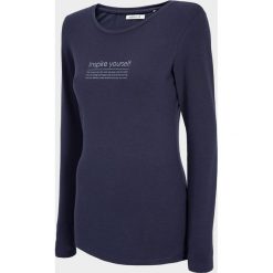 Longsleeve damski TSDL602 - ciemny granat - Outhorn. Koszulki damskie Outhorn, bez wzorów, z dzianiny, bez kołnierzyka, z długim rękawem. W wyprzedaży za 39,99 zł.
