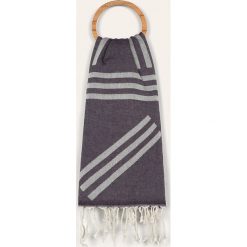 Kenzo - Szal. Różowe szaliki damskie Kenzo, bez wzorów, z bawełny. Za 339,90 zł.