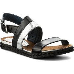 Sandały SERGIO BARDI - Carru SS127346418SW 710. Czarne klapki damskie Sergio Bardi, bez wzorów, ze skóry, bez obcasa. W wyprzedaży za 139,00 zł.