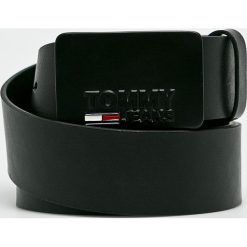 Tommy Jeans - Pasek skórzany. Czarne paski męskie Tommy Jeans, w paski, z jeansu. Za 199,90 zł.