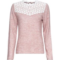 Bluza z koronką bonprix stary jasnoróżowy melanż. Różowe koszulki damskie bonprix, w koronkowe wzory, z koronki, retro, bez kołnierzyka, bez rękawów. Za 69,99 zł.