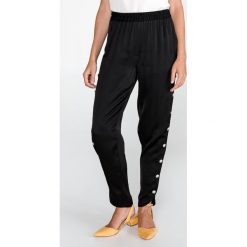 Just Cavalli Spodnie Czarny. Czarne spodnie damskie Just Cavalli, m, z wiskozy. Za 1479,95 zł.