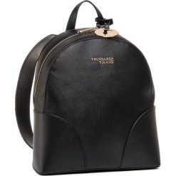 Plecak TRUSSARDI JEANS - Bella Backpack Md 75B00884 K299. Czarne plecaki damskie Trussardi Jeans, bez wzorów, z jeansu. W wyprzedaży za 449,00 zł.