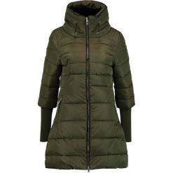 Płaszcze damskie pastelowe: Carolina Cavour Płaszcz zimowy dark olive