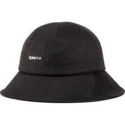 Kapelusz CALVIN KLEIN - Metal Safari Hat K60K606825 BAX. Czarne kapelusze damskie Calvin Klein, bez wzorów, z bawełny. Za 229,00 zł.