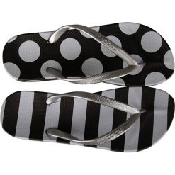 Coqui Damskie japonki Kaja Print ed Black / White Dots I Stripe s 1327-215-2299 (rozmiar 42). Czarne klapki damskie Coqui, bez wzorów, bez obcasa. W wyprzedaży za 42,00 zł.